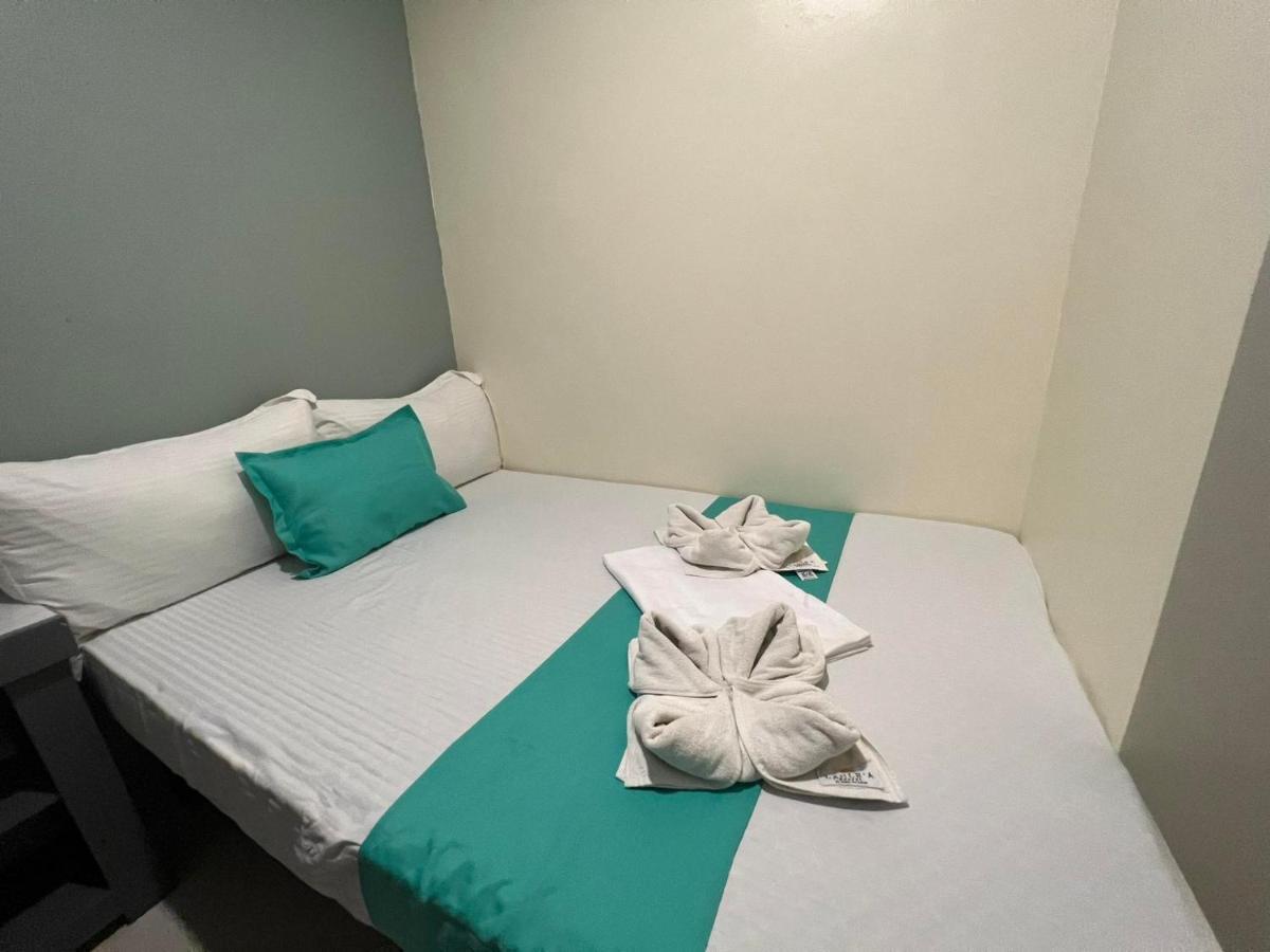 Laule'A Hostel El Nido Luaran gambar